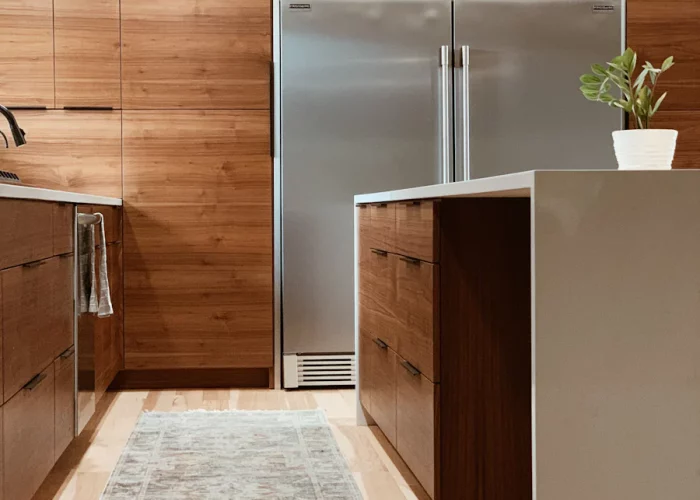 photo-1610733374054-59454fe657cd